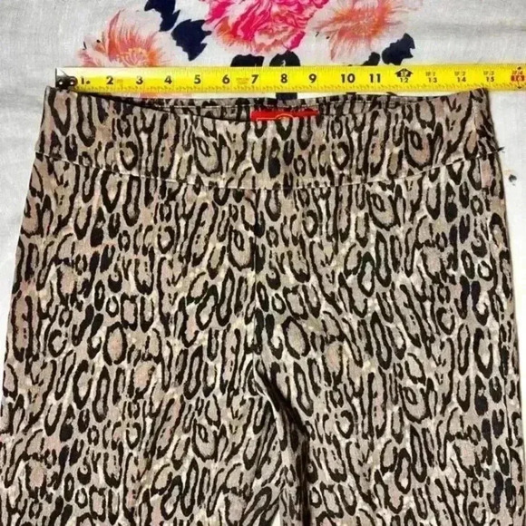 Krazy‎ Larry Brown/Black Leopard Print Pull-On Ankle Pants Women's Size 10 - Picture 4 of 6